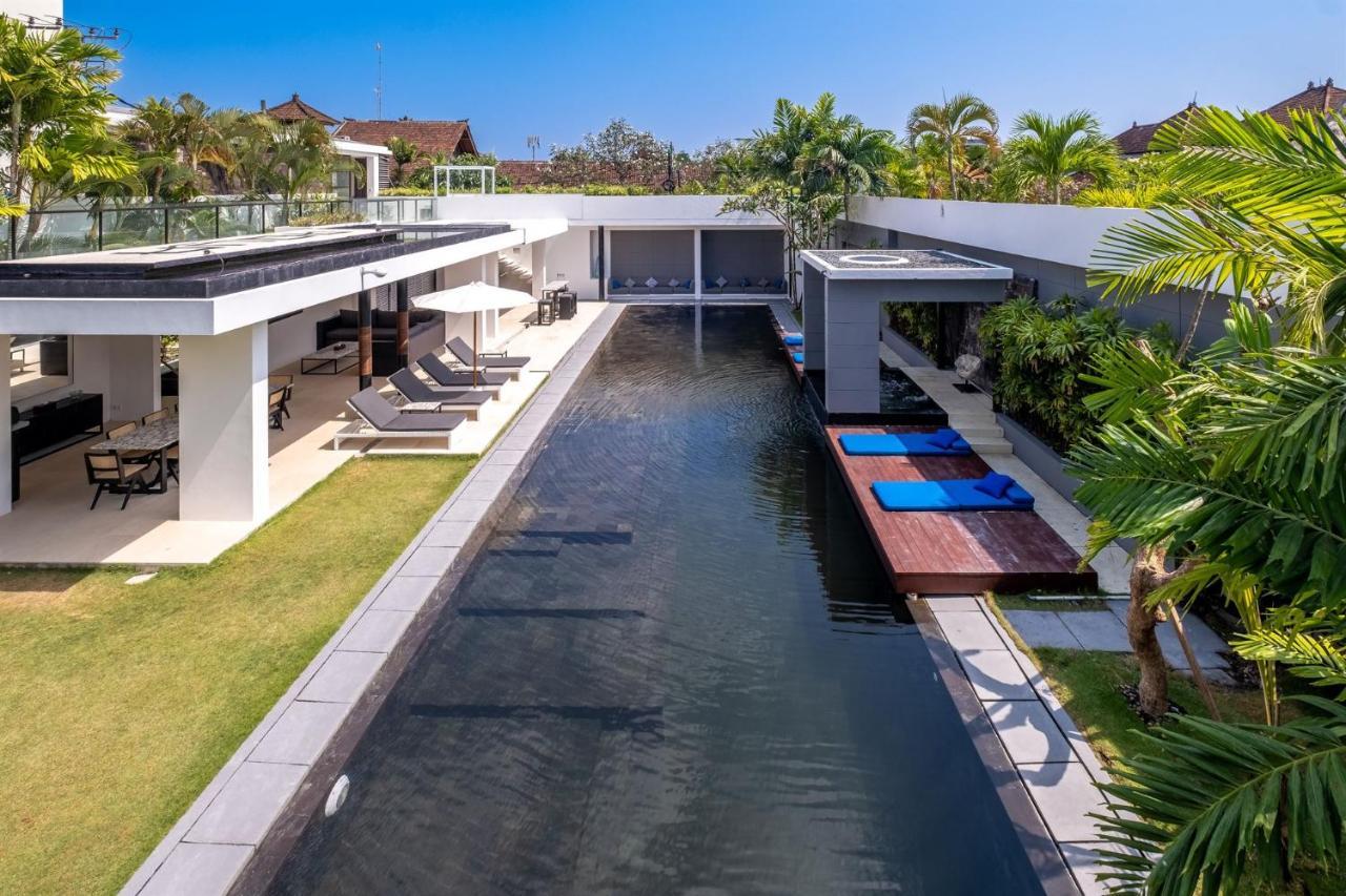 Villa Aqua Seminyak (Bali)