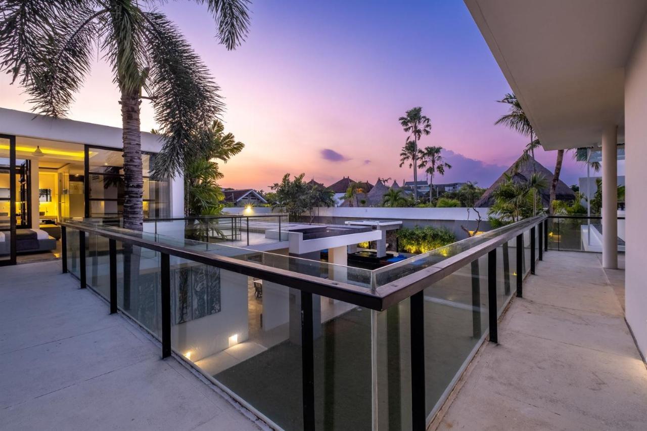 Aqua * Seminyak (Bali)